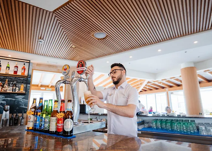 アパートホテル アパルトテル ドゥネス プラヤ 4*