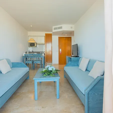 Dunes Platja מלון דירות 4*