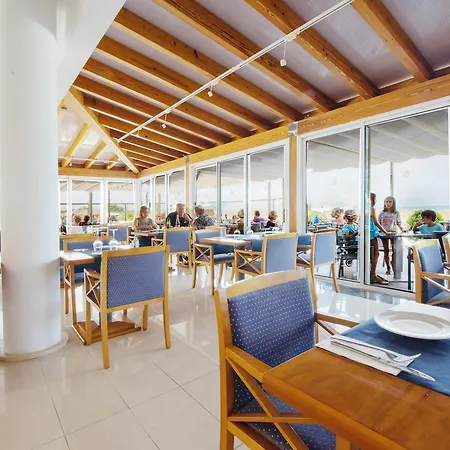 מלון דירות Dunes Platja 4*