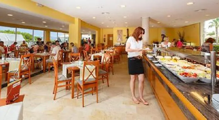 Dunes Platja Aparthotel