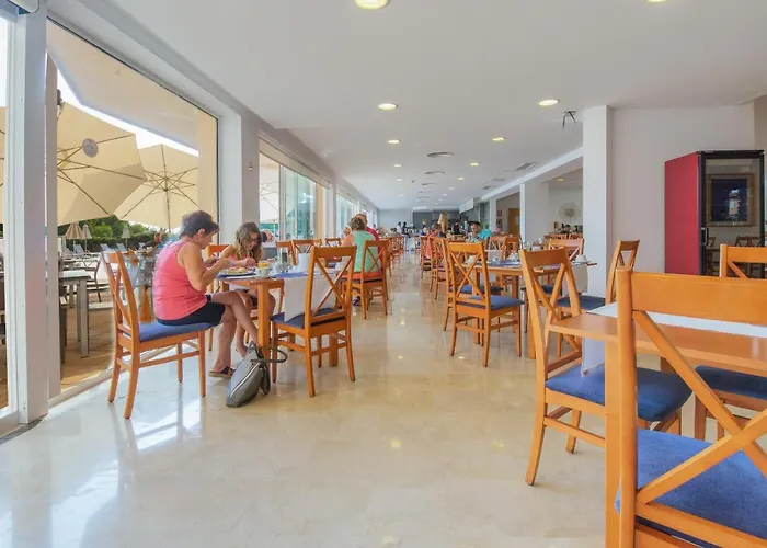 Dunes Platja Aparthotel 4*